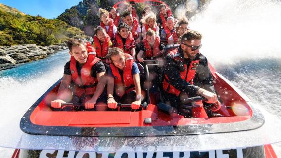 Queenstown: Shotover River Extreme Jet Boat Experience