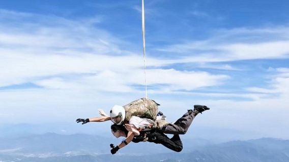 北京八達嶺機場3700公尺高空跳傘【USPA認證教練帶跳+多種攝像方式可選】