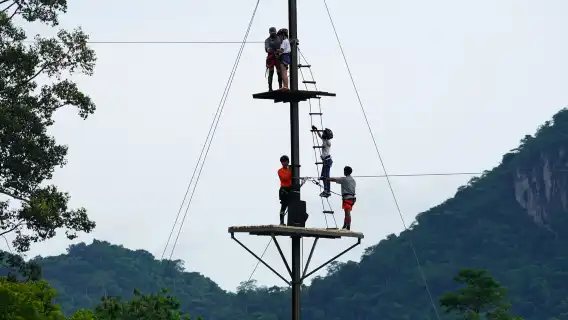 泰山Tarzan Adventure叢林飛躍探險