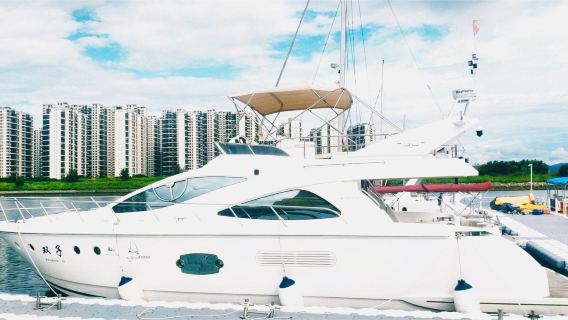 【廣州遊艇】廣州50英尺雙子號遊艇包船夜遊珠江觀賞廣州塔唯美夜景~支持生日求婚主題定製