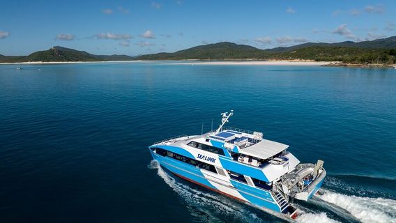 Airlie BeachTours