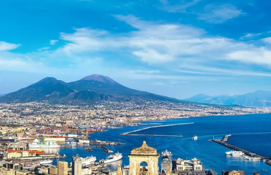 維蘇威火山：僅限那不勒斯交通