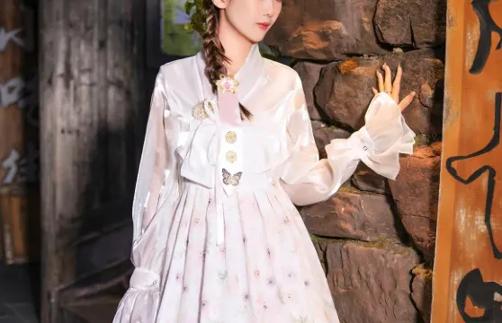 黃岡Trip Moments【多語言翻譯攝影師一對一跟拍婚拍街拍抓拍航拍商業活動攝影攝像】