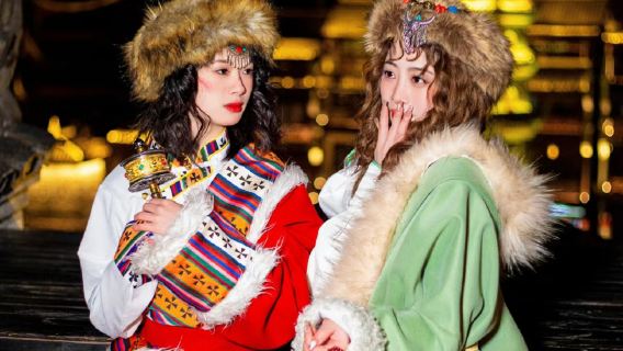 河源旅行写真【ドライバーとディレクター + 航空マイクロフィルム + メイクと衣料品&アクセサリー+ 旅程のカスタマイズ + ネガ無料 + 人数無制限】