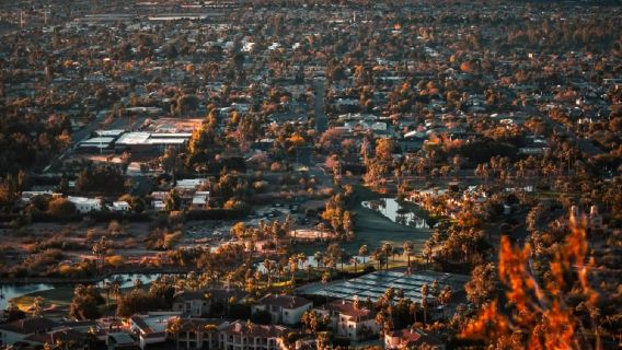 美國鳳凰城來回迷失荷蘭人州立公園-一日遊/包車【精選老司機】