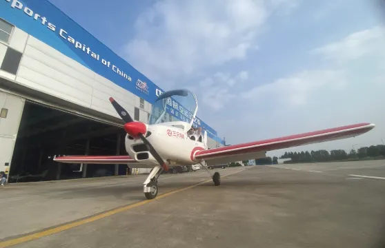 廣東中山三角機場固定翼飛機飛行體驗【可體驗駕駛飛機+專業飛行教員帶飛】