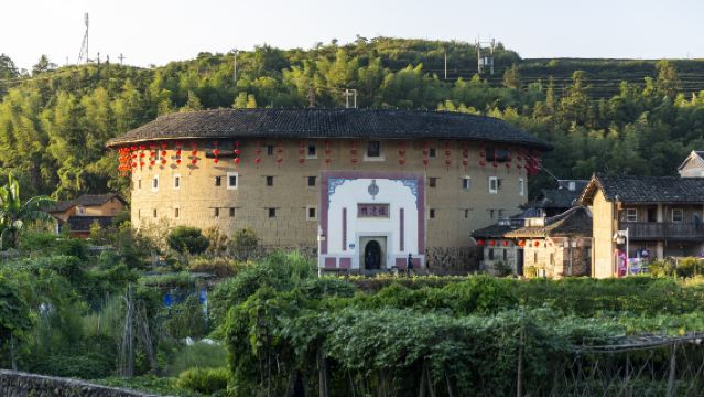 福建土樓包車遊【田螺坑「四菜一湯」,初溪土樓、土樓王等可選】