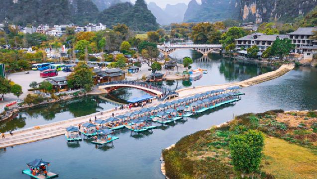 灕江風景名勝區三星/四星遊船+十里畫廊遇龍河竹筏漂遊一日【小團/私人導覽】