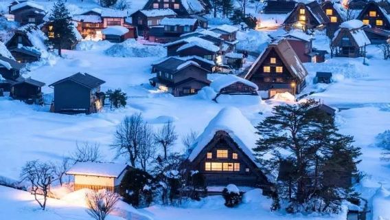 Hida-Takayama + Historische Dörfer von Shirakawa-gō und Gokayama|Optionale Kleingruppe für bis zu 9 Personen, täglich zwei Abfahrten.|Hin- und Rückfahrt nach Nagoya