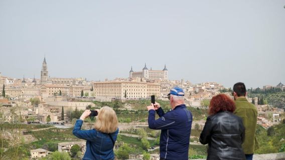 Desde Madrid: Toledo con 3 Monumentos y Catedral Opcional