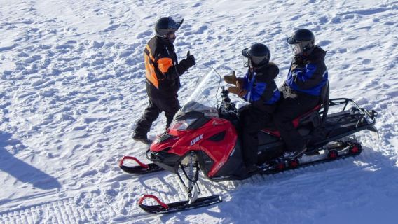 Levi: Snowmobile Safari to the Levi Nature
