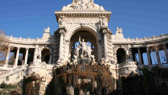 法國馬賽伊夫島+歐洲地中海博物館+守護聖母聖殿+隆尚宮一日遊