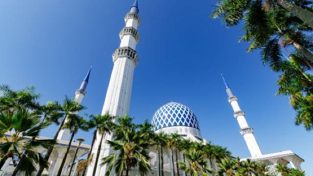 Kuala Lumpur | Popular 2 Great Mosques: Pink Mosque + Blue Mosque | Round-Trip Shuttle Bus Service