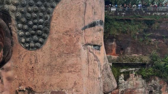 Panduan secara langsung Buddha Gergasi Leshan | Panduan mendaki gunung 1.5j | Percuma fon kepala | Panduan 1 lawan 1