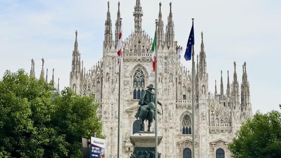 Lawatan sehari di Milan: Katedral Milan + Opera Scala + Istana Sforza atau Akademi Seni Halus Brera