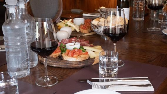 Florence: Tour Xe Đạp Điện trên Đồi Tuscan với Thưởng thức Rượu