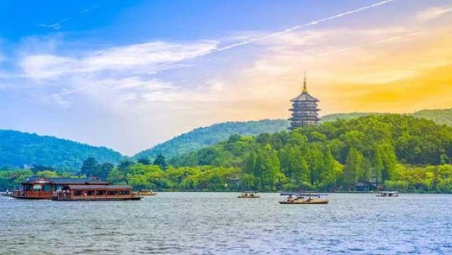 杭州西湖半日遊【西湖遊船+雷峰塔 專車上門接】