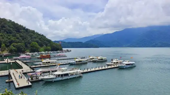 Sun Moon Lake, Qingjing Farm Day Tour [Taichung City Hotel Pickup]
