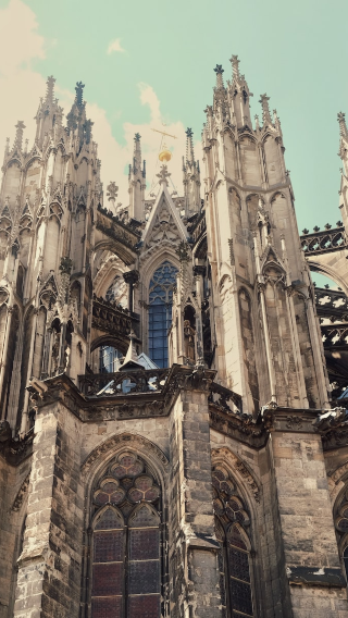 Cologne Cathedral + Dom Treasury + Rheinpark + Roman Praetorium private charter 1-day tour