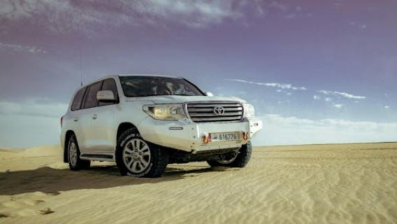 Shared Desert safari with Inland Sea Visit from Doha