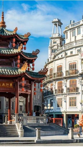 1-day tour of Shantou Old Town + Stage of Laoma Palace + Shantou Hotel + Chaoshan People's Wharf with bilingual service (Chinese & English)