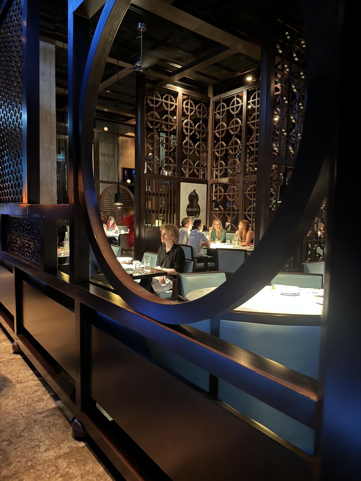 Hakkasan Abu Dhabi, el restaurante de moda en Abu Dabi, Emiratos Árabes Unidos, servicio de reservas en restaurantes