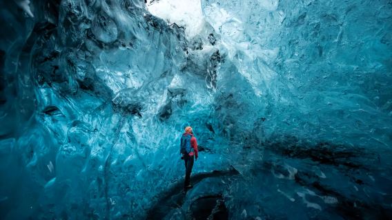 Alaska Blue Ice Cave Day Tour [Blue Ice Cave Hiking]|Chinese-English guide