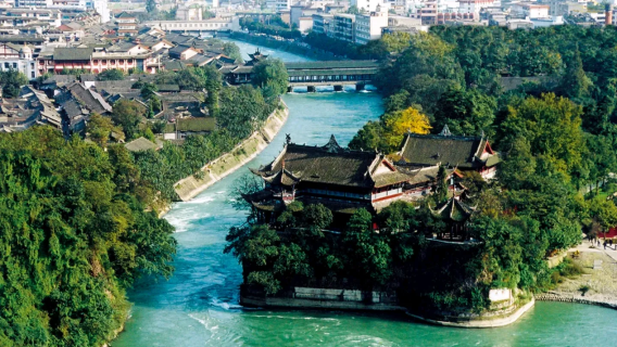 Chengdu-Dujiangyan + Sanxingdui Chinese-language group tour one-day trip: Unveiling the legends of ancient Shu and encountering the ultimate water conservancy feat.