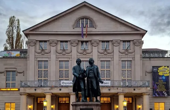 德國萊比錫-魏瑪包車遊|包豪斯博物館+魏瑪老城+歌德博物館之旅