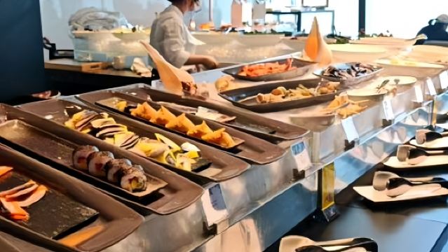 스타우드 호텔·Social 쇼 레스토랑·클라우드 뷔페·만주르 지역 전망