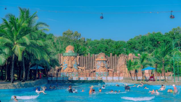 Excursión en canoa por las islas de Phu Quoc, teleférico de Hon Thom, parque acuático Aquatopia y buffet