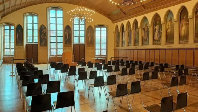 德國法蘭克福市區一日遊 可定制行程【中文包車10小時】