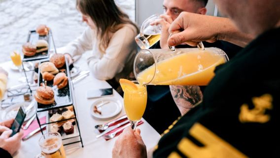 メルボルン：飲み放題付き2時間ブランチクルーズ