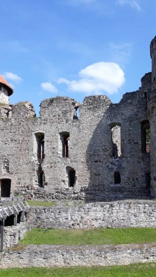 Latvia Riga: House of the Black Heads + Vecrīga + Sigulda + Cēsis Castle 1-day tour ※