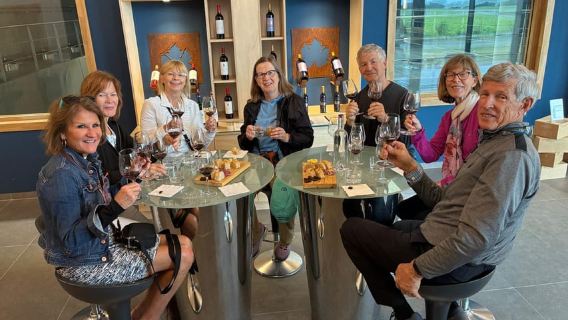 From Bordeaux: Medoc & Margaux Wine Tour and gourmet platter