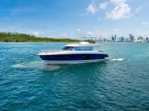 Full-Day Yacht Rental in Miami Prestige 62'