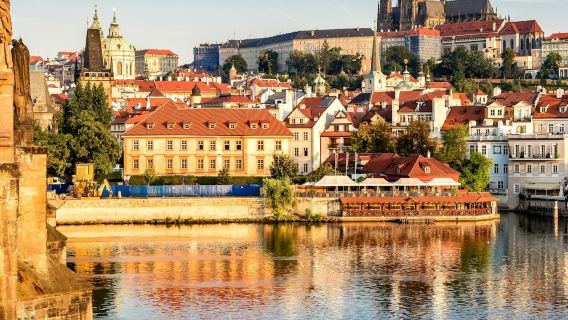 ปราสาทปราก: ทัวร์พร้อมไกด์ 1 ชั่วโมง + ช่องทางด่วน