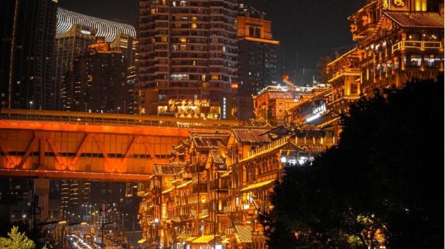 ○重慶熱門景點全包私家團1日遊-洪崖洞民俗風貌區-李子壩-長江索道-探索8D神奇城市的魅力