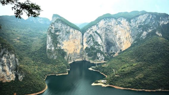 ทัวร์วันเดียว/ทัวร์หลายวัน ริมแม่น้ำต้าชิงในเอินซี หูเป่ย | มี ไกด์ ภาษาจีนกลาง และอังกฤษ | พาเด็กๆ ออกไปเดินเล่นช่วงปิดเทอมฤดูร้อน