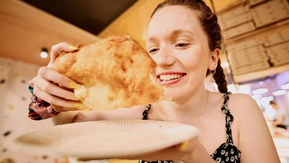 Budapest : visite gastronomique guidée avec vin, bière et shots