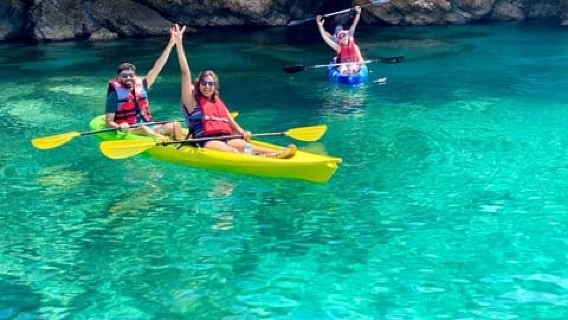 Caves of Porto Palermo: Kayak/SUP Tour with Castle Sea View