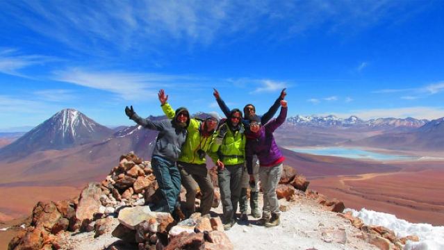 San Pedro de Atacama:1D trip to the summit of Lascar Volcano