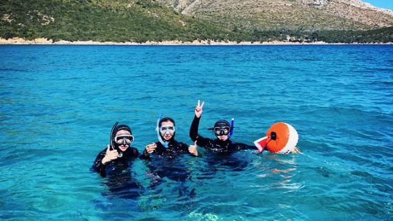 SNORKELING IN TAVOLARA AND MOLARA BY INFLATABLE BOAT