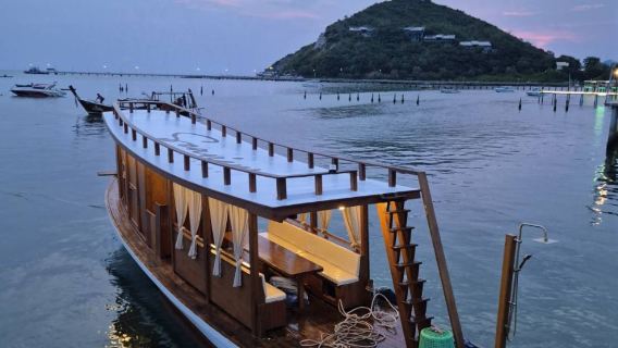 [เรือวิวทะเล] ทริปตกปลาโรแมนติกแบบเหมาลำเรือไม้ที่เกาะแสมสาร