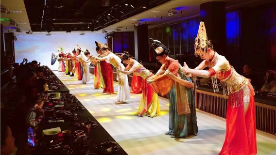 Trải nghiệm yến tiệc hoàng gia Lạc Dương (Chi nhánh Tây Công) (Hưởng thụ đế vương + Vũ điệu yến tiệc lộng lẫy + Sơn hào hải vị cung đình + Vẻ đẹp trang phục Đường + Phong hoa Võ Chu)