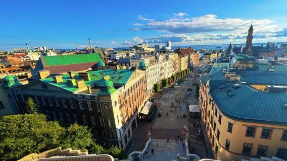 丹麥哥本哈根克倫堡+腓特烈堡+赫爾辛格【中文包車+多日優惠】