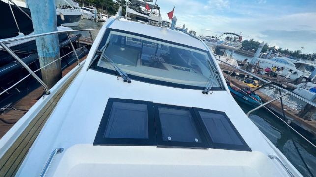 深圳大梅沙遊艇會39呎雙層豪華新遊艇 包船出海～2025全新品質出海