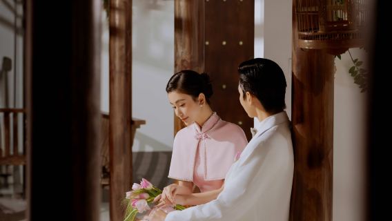 Bozhou, Qiaocheng: guía turístico multilingüe, guía local, visita guiada con explicaciones, servicio de coche privado con conductor, planificación de viajes personalizada, acompañamiento de negocios, fotógrafo para seguimiento y registro.