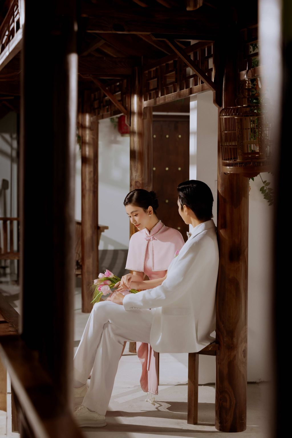 Bozhou Qiaocheng District multilingual guide services, private charter, customized travel planning, business accompaniment, and professional photography documentation.