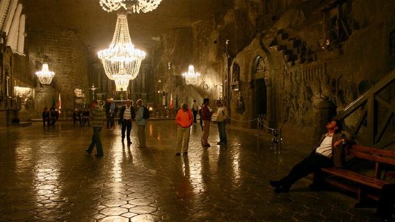 Mina de sal de Wieliczka: Visita guiada desde Cracovia (con recogida en el hotel)